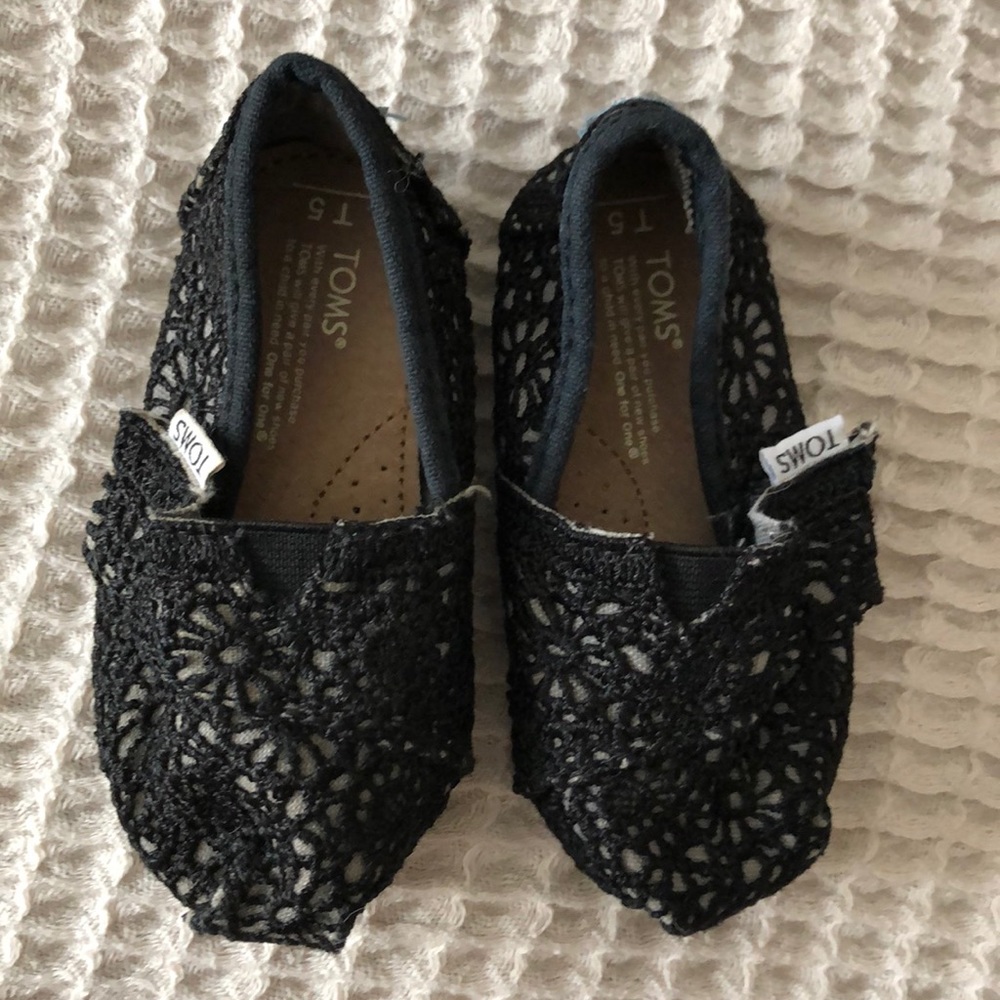 Size 5 Toms
